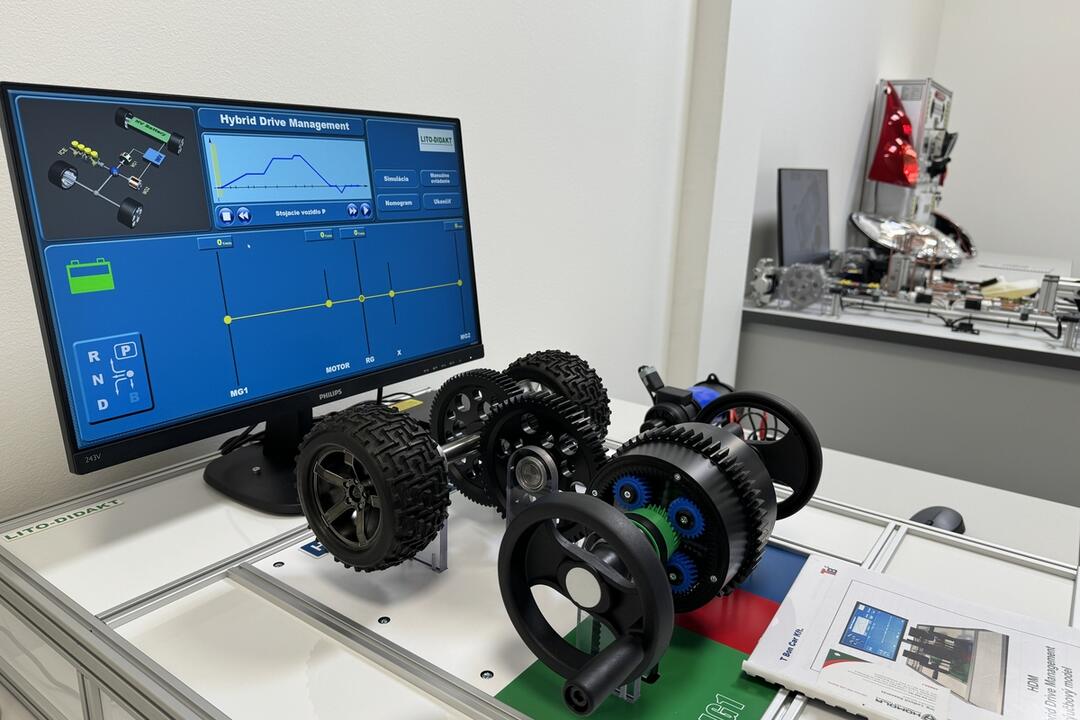 FOTO: Rekonštrukcia Spojenej školy vo Vlkanovej stála viac ako štyri milióny eur, foto 5