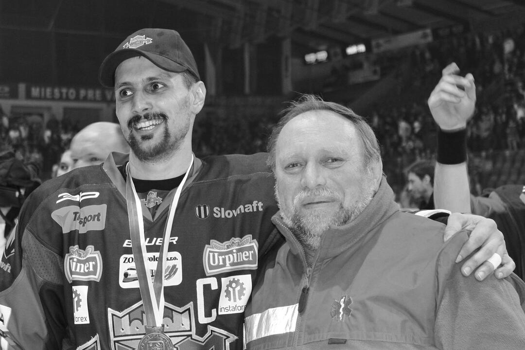 FOTO: Zvolen smúti za známym Dušanom Košíkom, foto 2