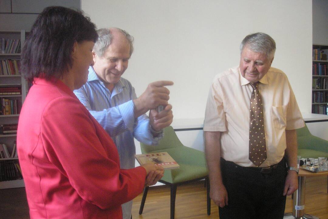 FOTO: Krst Bilyho novej knihy Maximinimá, foto 2