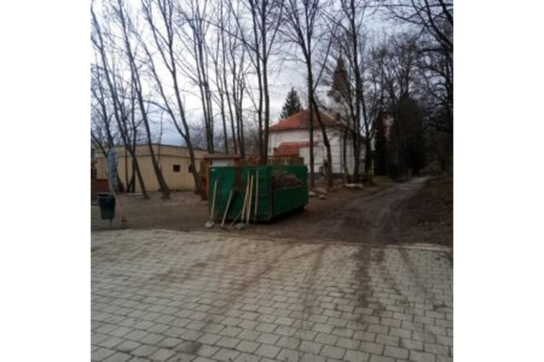 FOTO: Banskú Bystricu čaká jarné upratovanie, foto 2