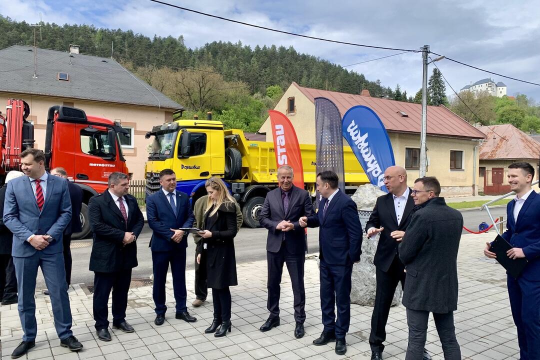 FOTO: Banská Bystrica vyrieši jeden z hlavných dopravných problémov v regióne, foto 1