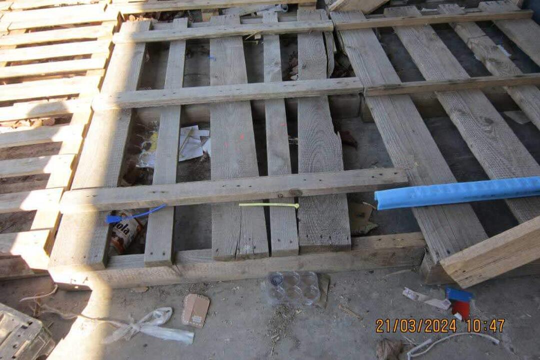 FOTO: Inšpektori v predajniach s potravinami odhalili viacero nedostatkov, foto 47