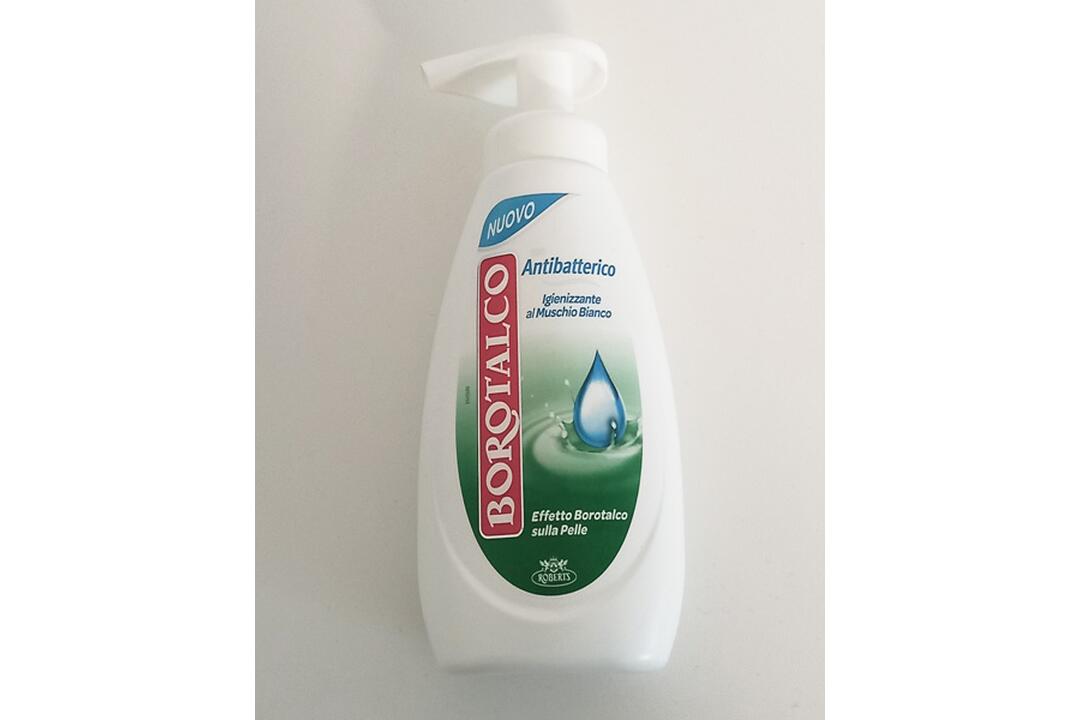 FOTO: Kontrolóri odhalili nedostatky v kozmetike od značiek ako Nivea, Garnier či Adidas, foto 38