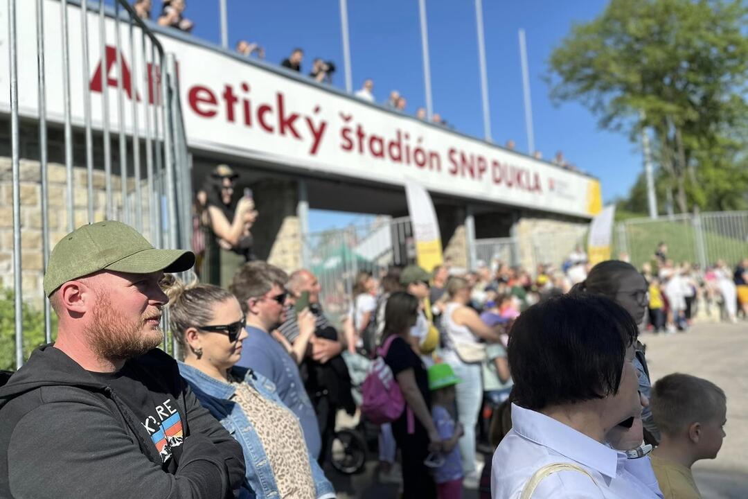 FOTO: Námestie SNP zaplavil dav ľudí. Banskobystričania si užívali bohatý program, foto 11