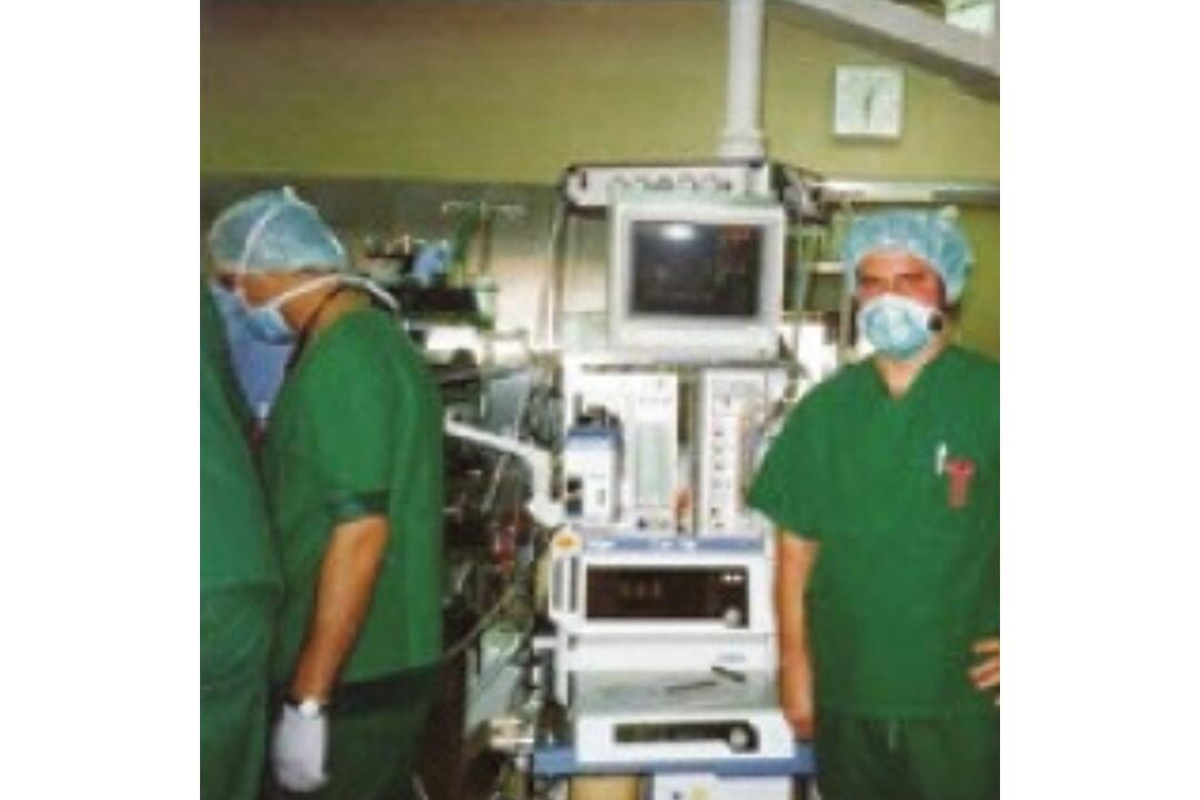 FOTO: Pred 27 rokmi sa v Banskej Bystrici uskutočnila 1. transplantácia pečene, foto 3