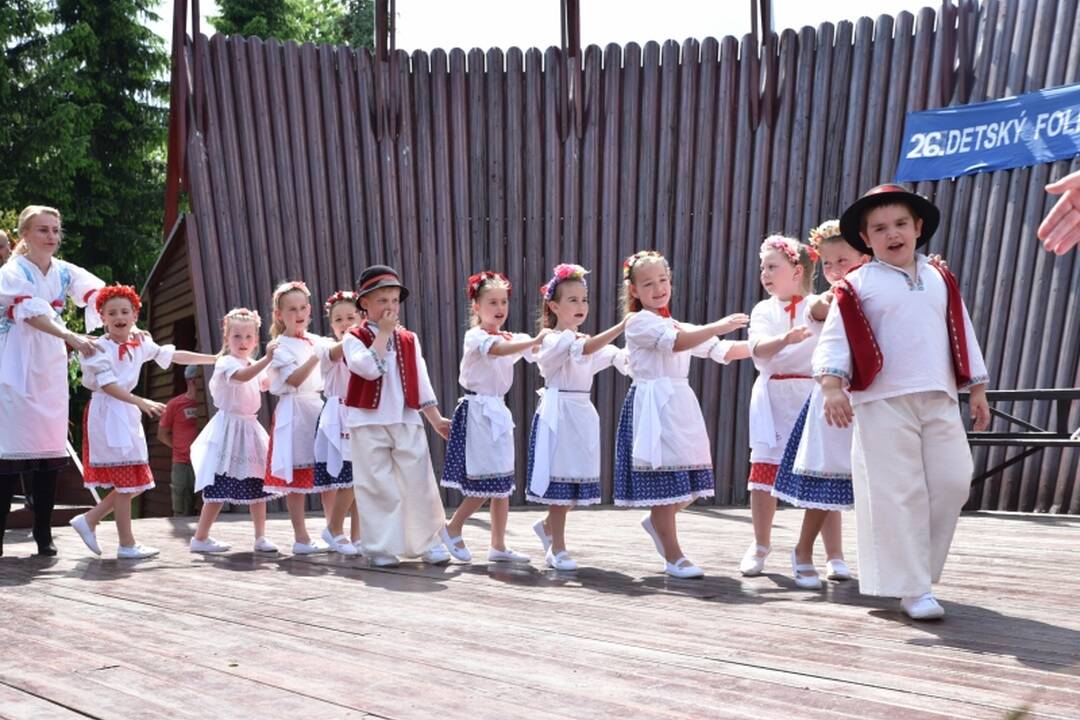 FOTO: Folklórny festival Pod Inovcom, foto 3