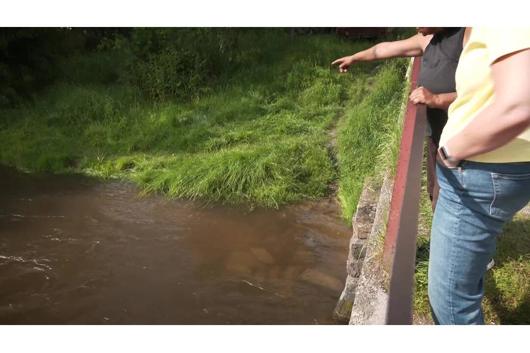 FOTO: Malé dievčatko sa utopilo pri obci Pohorelá, foto 3