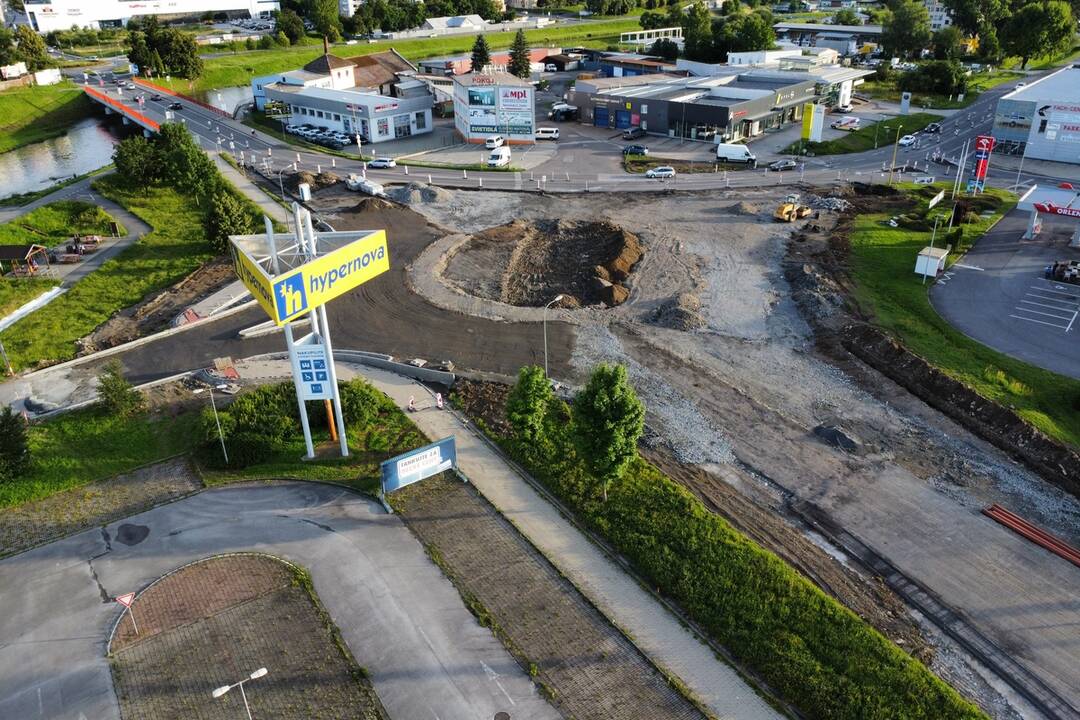FOTO: Zábery na nový turbookružný objazd vo Zvolene, foto 4