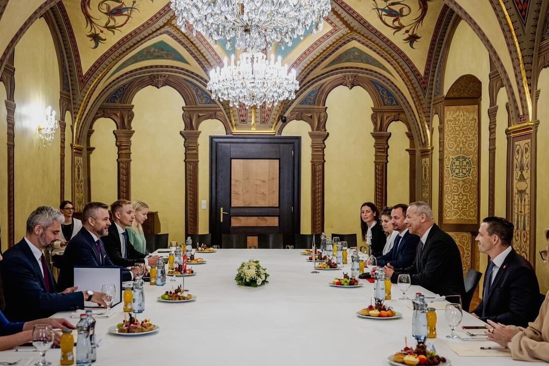 FOTO: Návšteva prezidenta v Banskej Bystrici, foto 2