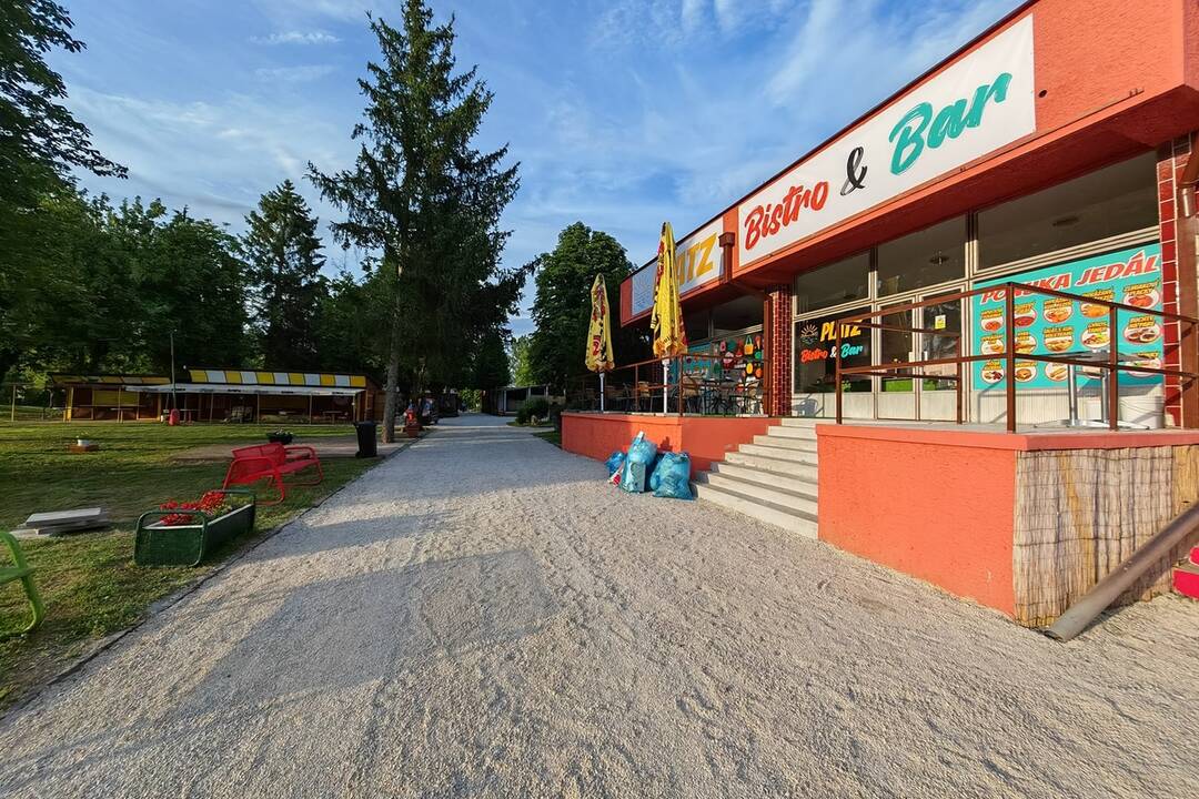 FOTO: Znovuotvorené kúpalisko Morské oko v Tornali, foto 4