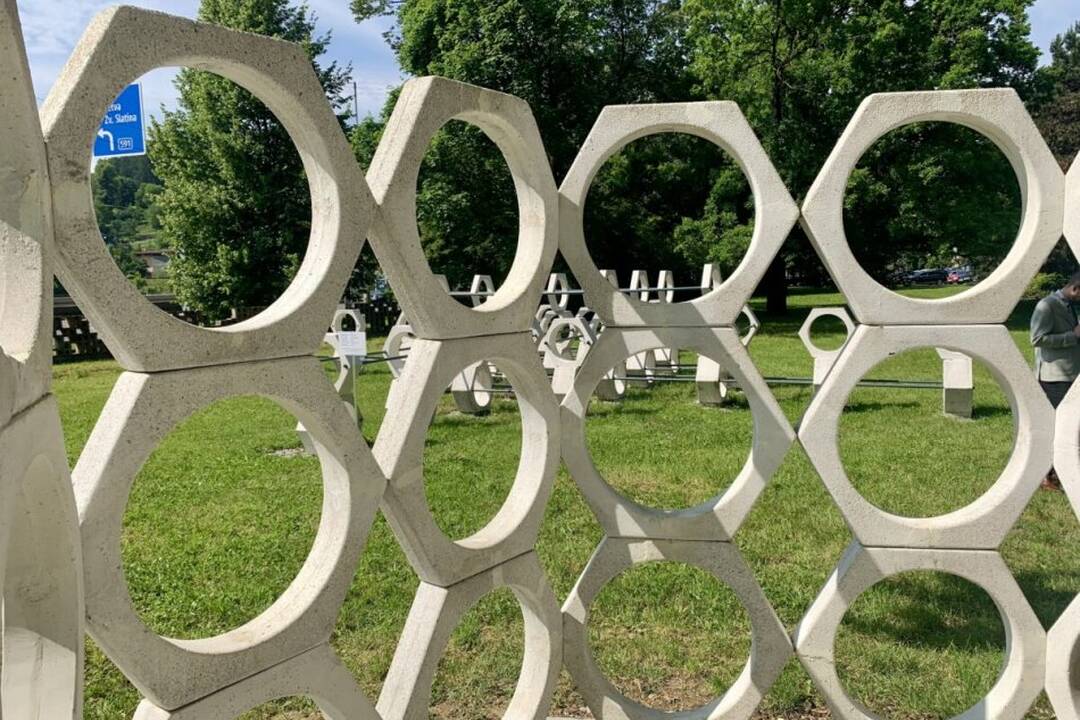 FOTO: Zrekonštruované hexagonové dielo, foto 1