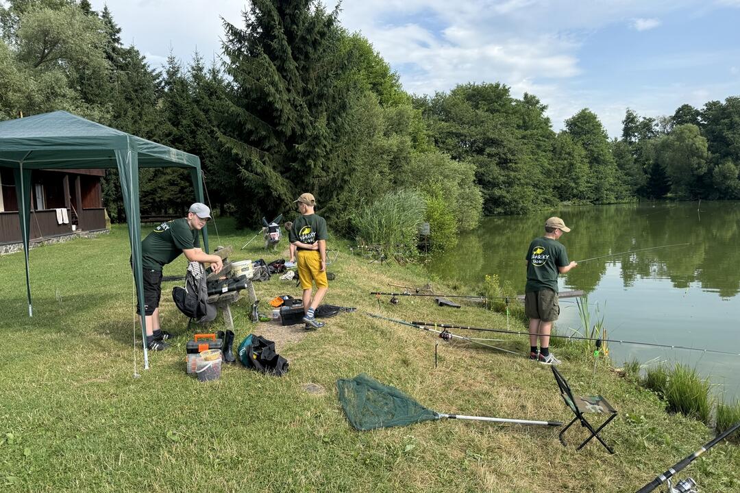 FOTO: S udicou do tábora. Letný tábor na Badíne ponúka netradičné zážitky, foto 6