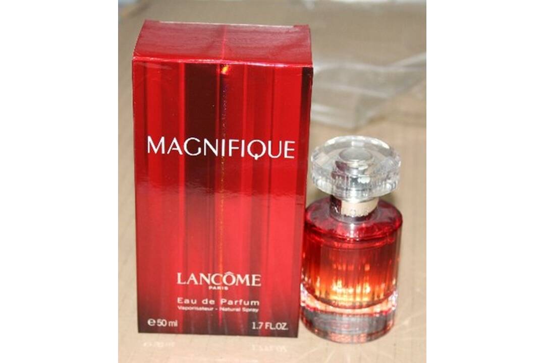 FOTO: Táto kozmetika obsahuje nebezpečnú látku. Ak ju používate, radšej ju vyhoďťe, foto 1