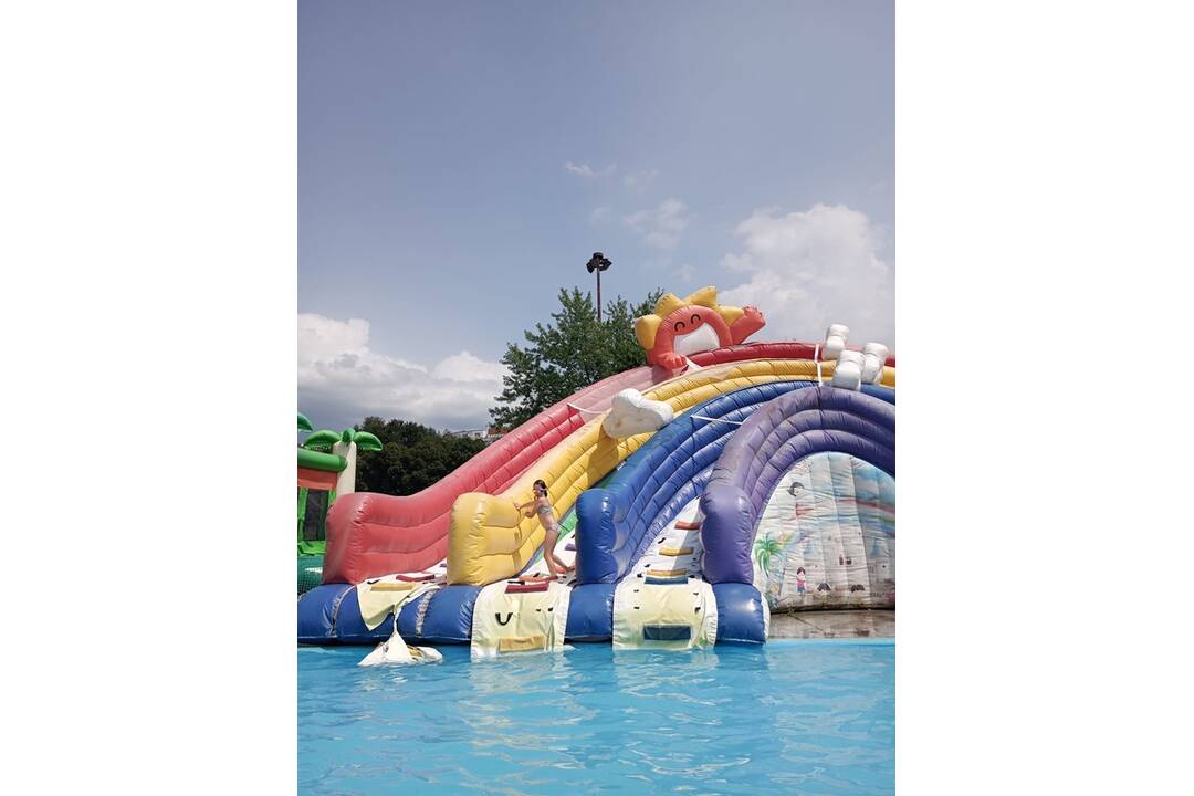 FOTO: Dezolátny stav kúpaliska v Banskej Bystrici, foto 7