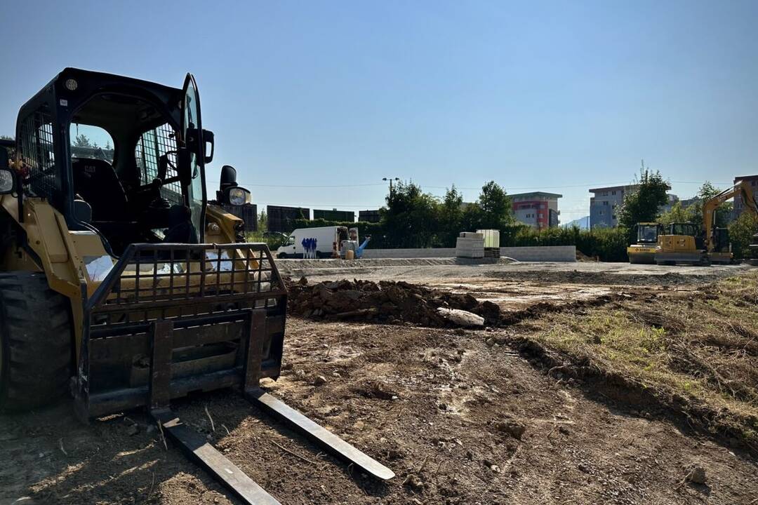 FOTO: Výstavba nového skateparku na Tajovského ulici , foto 1