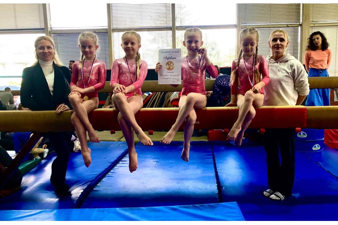 FOTO: Banskobystrickí gymnasti bojujú s nedostatkom vybavenia, foto 4
