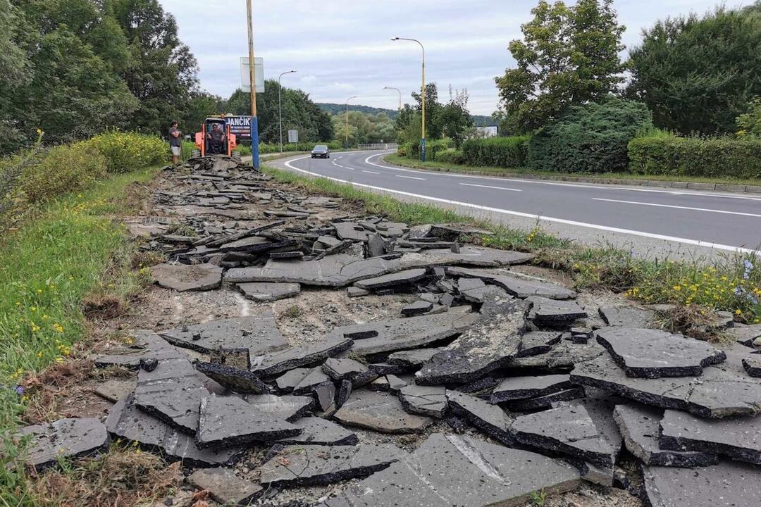 FOTO: Zvolen sa pustil do letnej rekonštrukcie ciest. Ako to vyzerá?, foto 3
