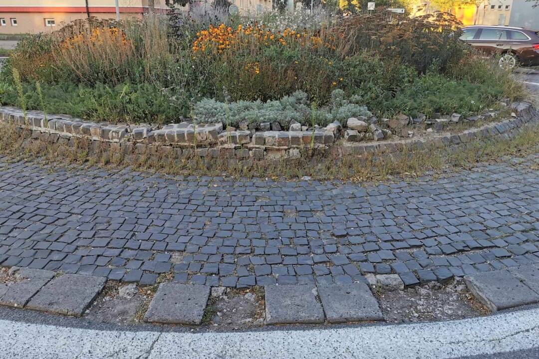 FOTO: Najstarší kruhový objazd vo Zvolene, foto 8