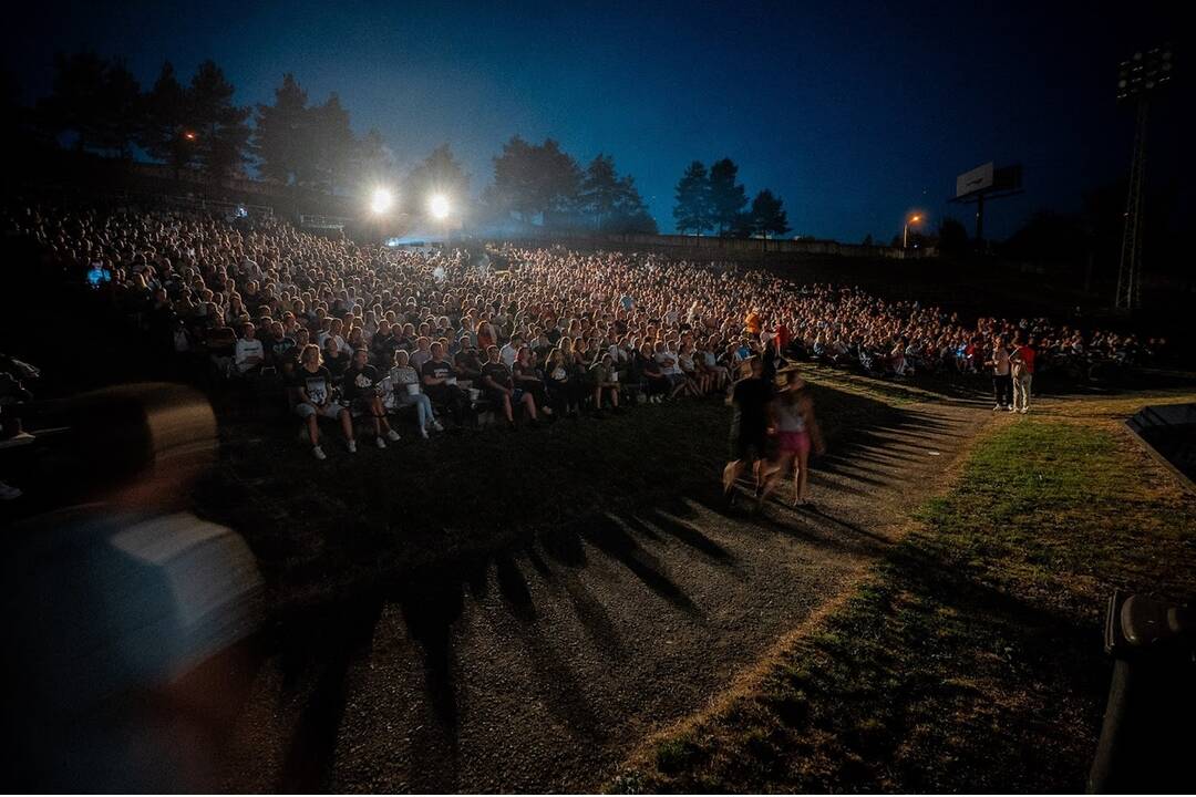 FOTO: Na amfiteáter prišli tisícky ľudí, foto 3
