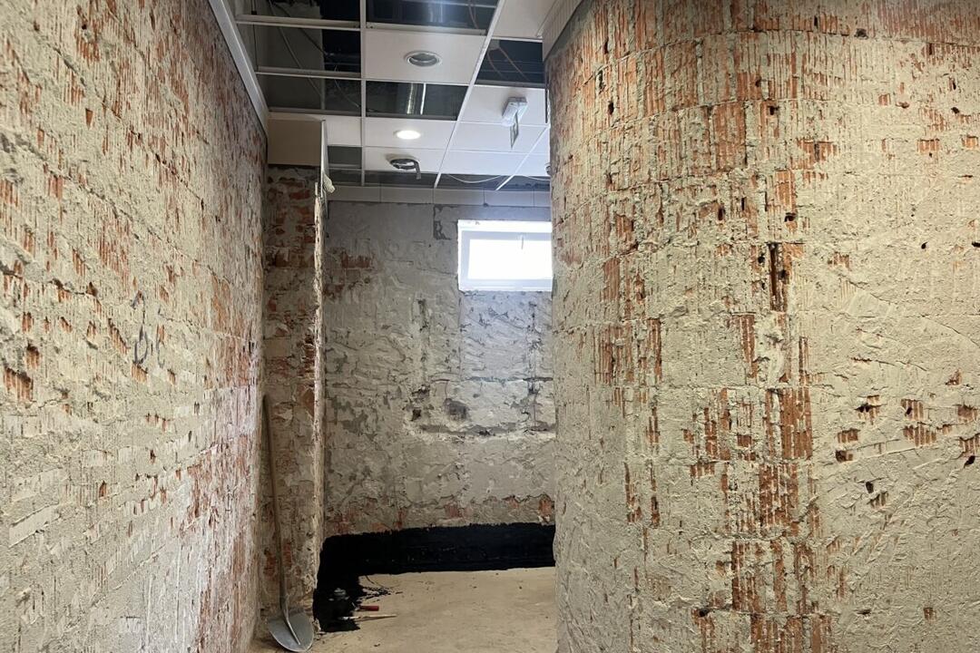 FOTO: Ani v septembri si v plavárni na Štiavničkách nezaplávate, prečo?, foto 2