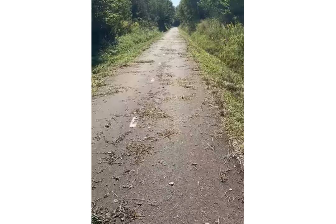 FOTO: Cyklotrasa v Poltári je pre cyklistov nebezpečná, foto 1