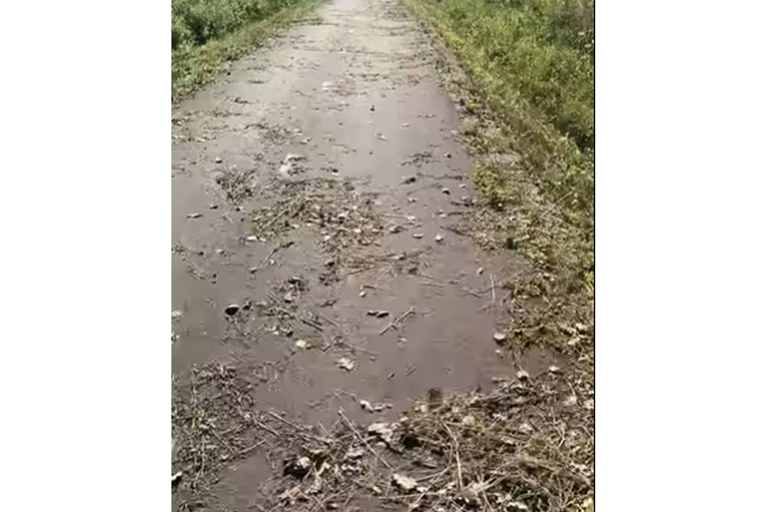 FOTO: Cyklotrasa v Poltári je pre cyklistov nebezpečná, foto 2