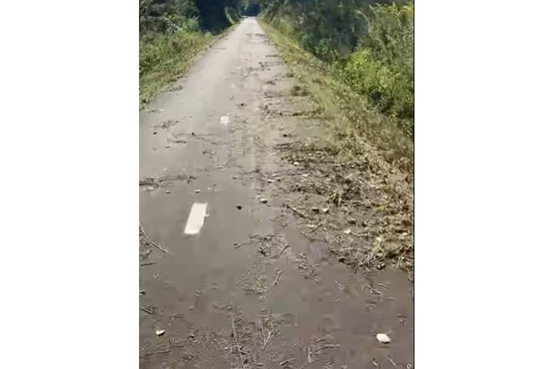 FOTO: Cyklotrasa v Poltári je pre cyklistov nebezpečná, foto 4