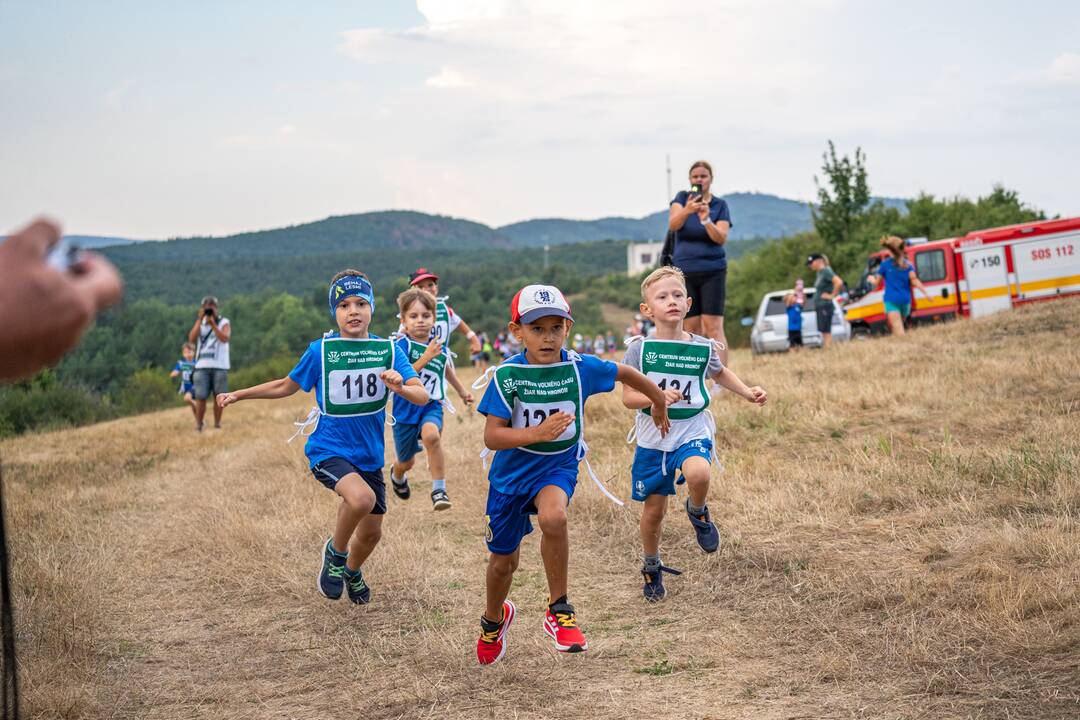 FOTO: 21. ročník Beh SNP do vrchu na Šibeničný vrch, foto 3