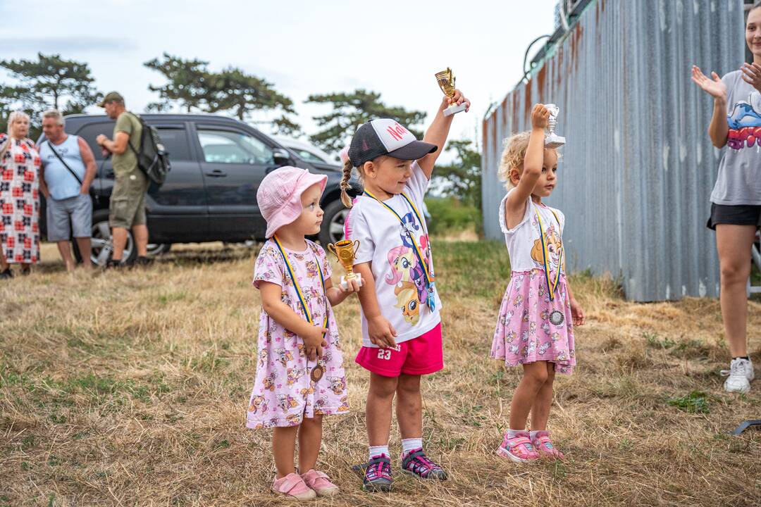 FOTO: 21. ročník Beh SNP do vrchu na Šibeničný vrch, foto 12