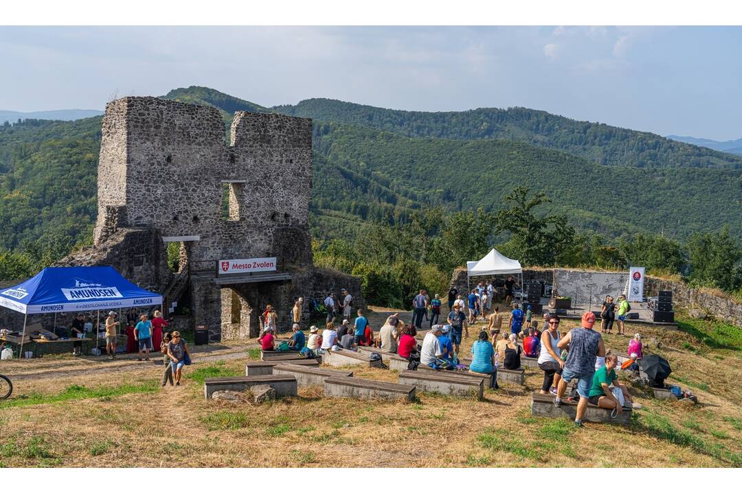 FOTO: Národný výstup na Pustý hrad, foto 10