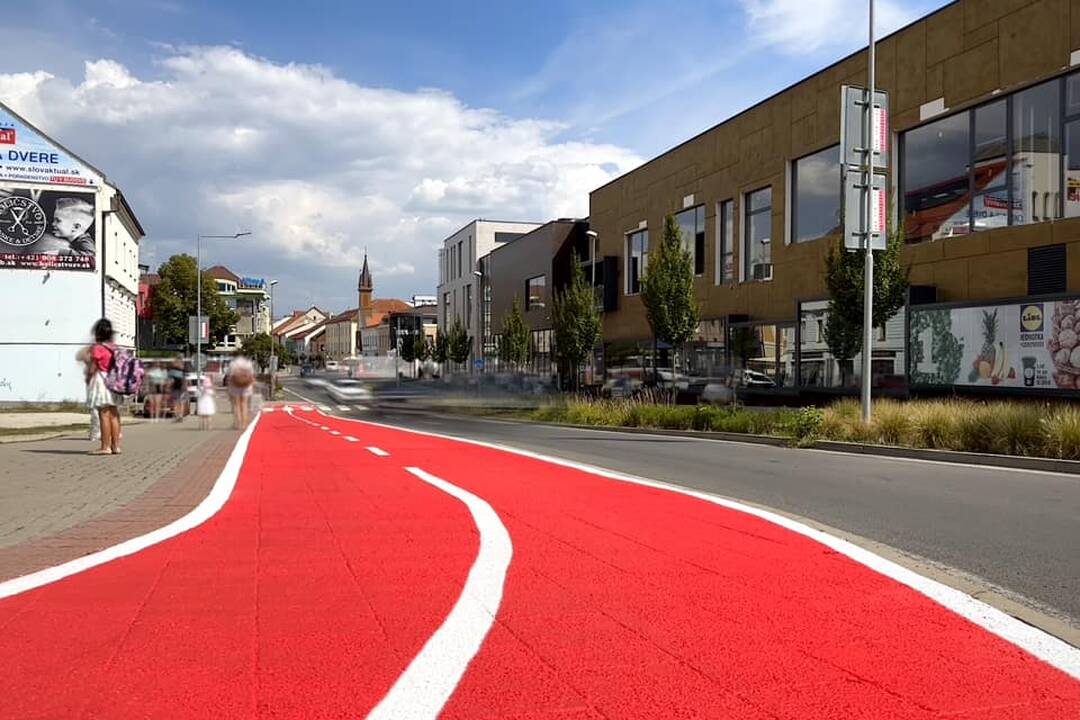 FOTO: Cyklotrasa pri OC Point bola zvýraznená, foto 1