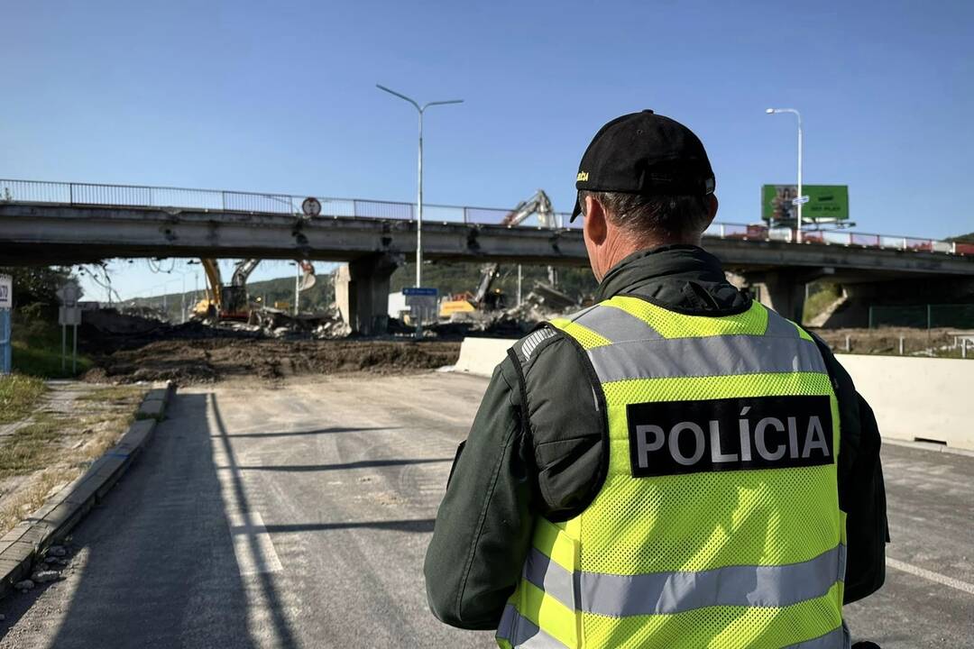 FOTO: Búracie práce plynule postupujú, foto 3