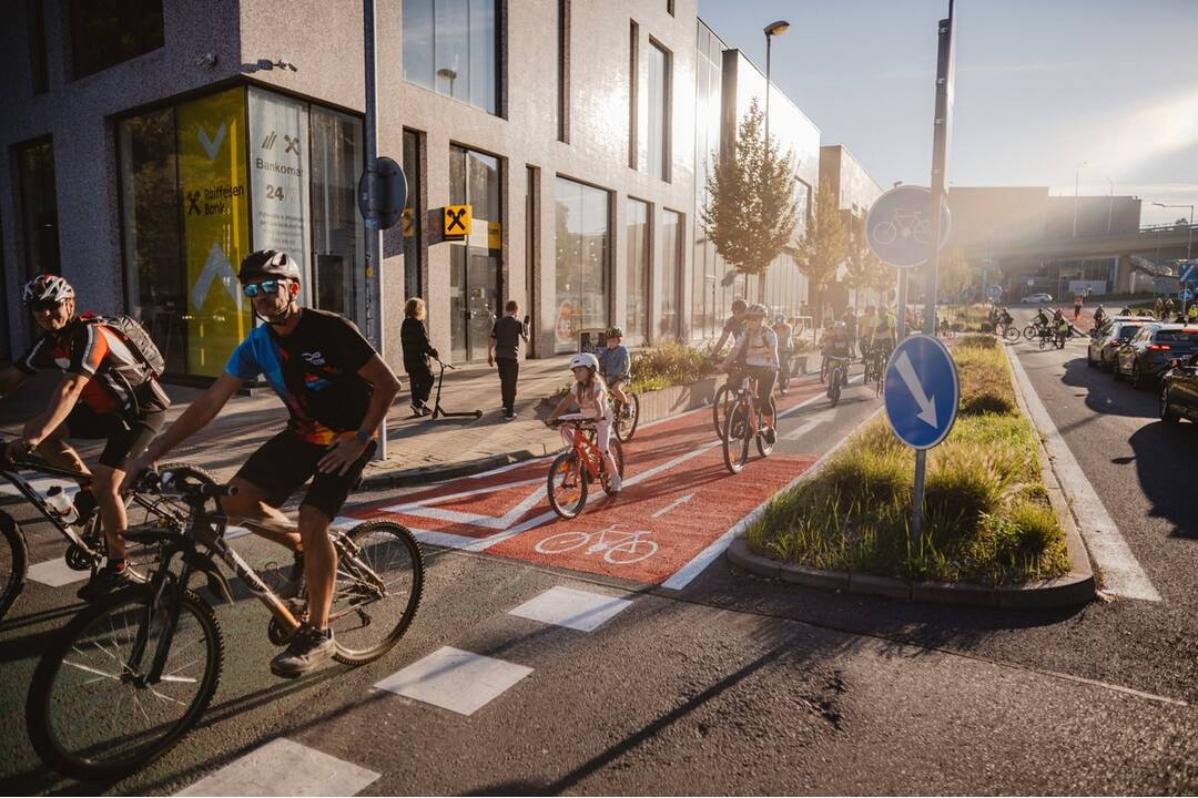 FOTO: Akcia KIDICALL MASS mala v Banskej Bystrici veľký úspech , foto 4