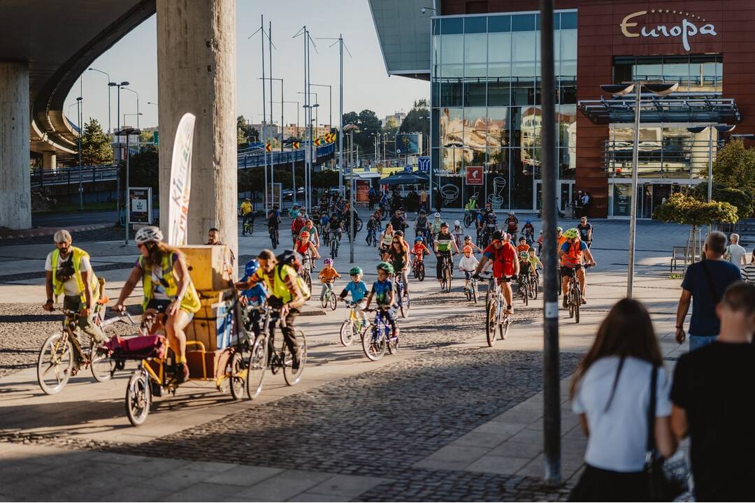FOTO: Akcia KIDICALL MASS mala v Banskej Bystrici veľký úspech , foto 12