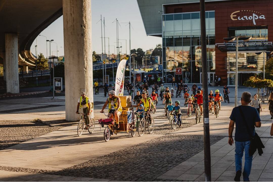 FOTO: Akcia KIDICALL MASS mala v Banskej Bystrici veľký úspech , foto 13