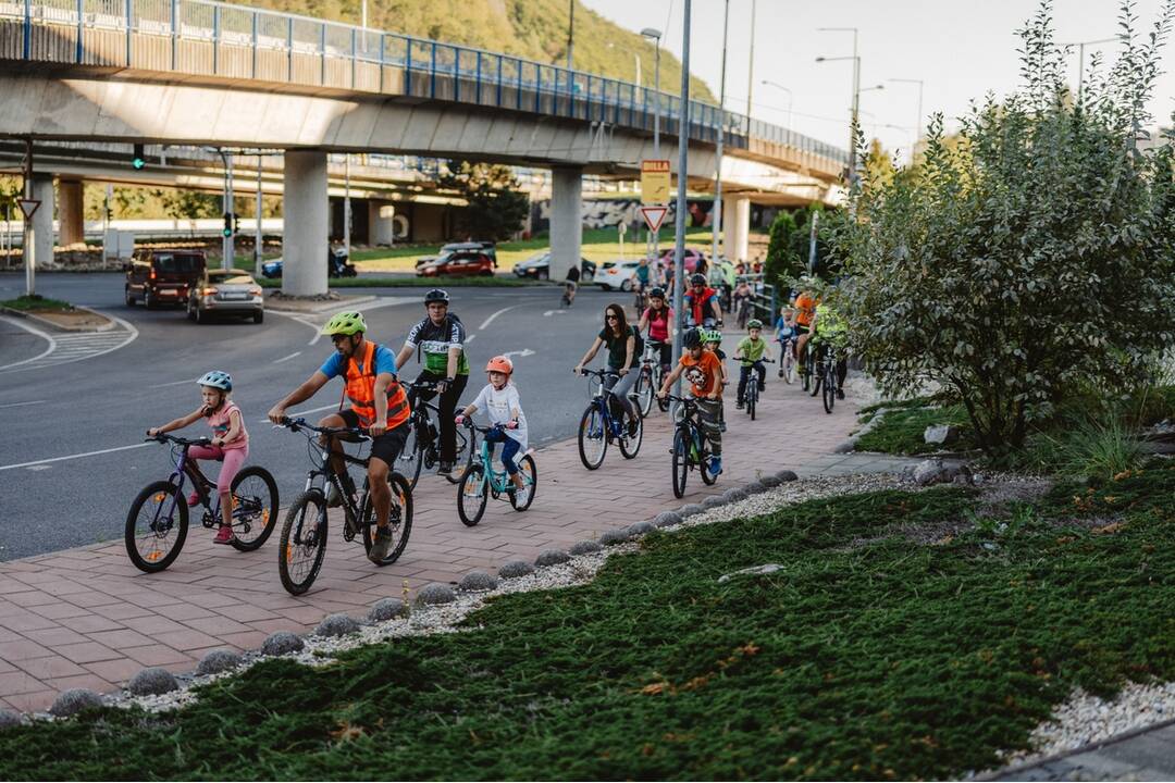 FOTO: Akcia KIDICALL MASS mala v Banskej Bystrici veľký úspech , foto 14