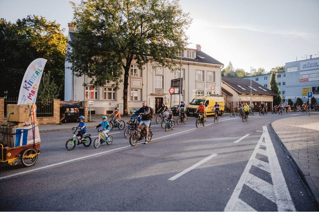 FOTO: Akcia KIDICALL MASS mala v Banskej Bystrici veľký úspech , foto 17