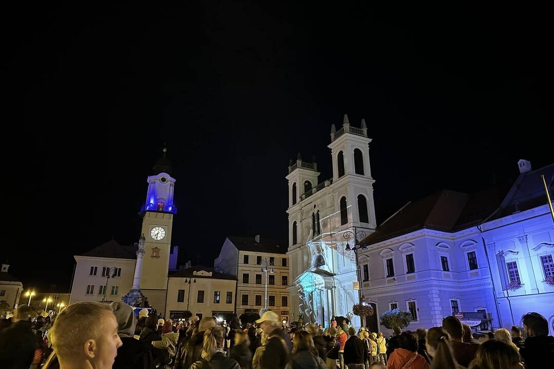 FOTO: Svetlo v meste - Akcia v Banskej Bystrici, foto 6