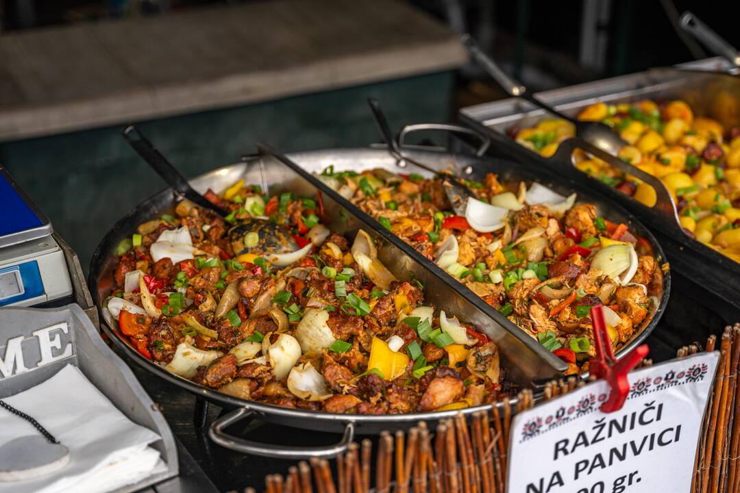 FOTO: Žiarsky jarmok už v plnom prúde, foto 6