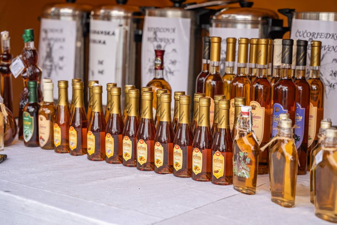 FOTO: Žiarsky jarmok už v plnom prúde, foto 9