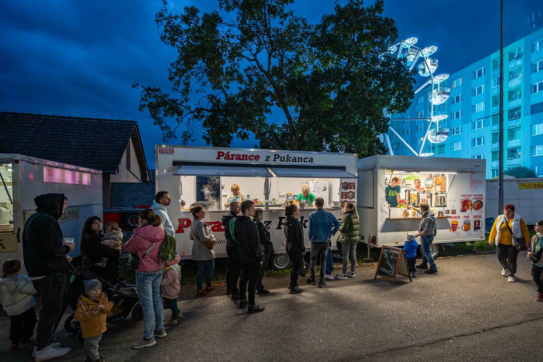FOTO: Žiarsky jarmok už v plnom prúde, foto 18