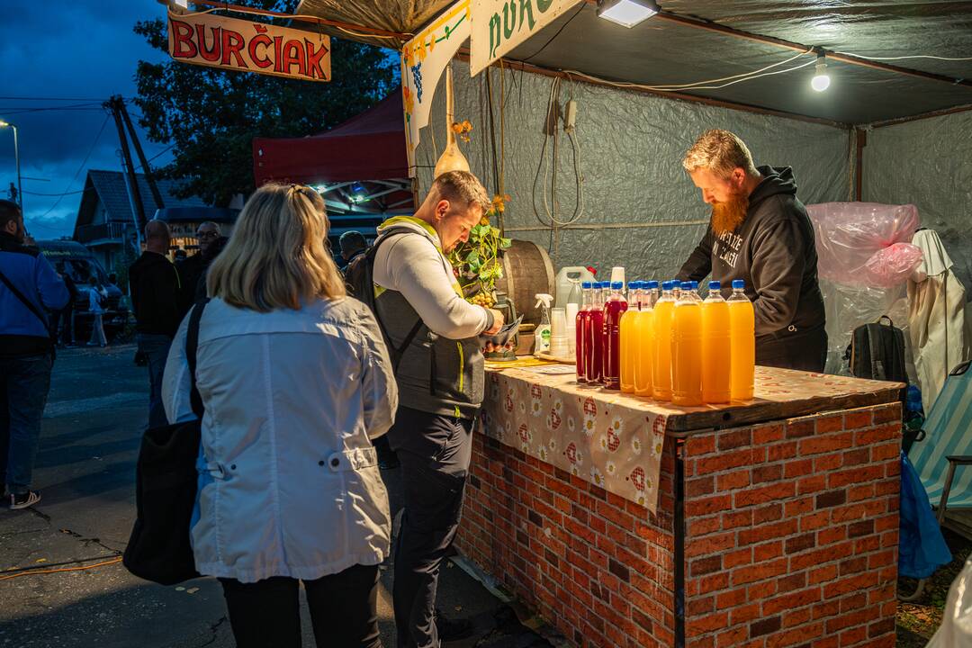 FOTO: Žiarsky jarmok už v plnom prúde, foto 21