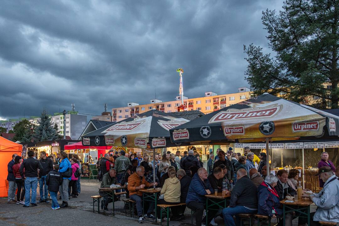 FOTO: Žiarsky jarmok už v plnom prúde, foto 22