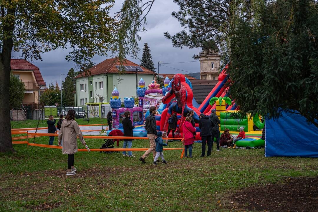 FOTO: Žiarsky jarmok už v plnom prúde, foto 31