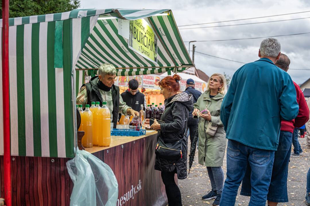 FOTO: Žiarsky jarmok už v plnom prúde, foto 34