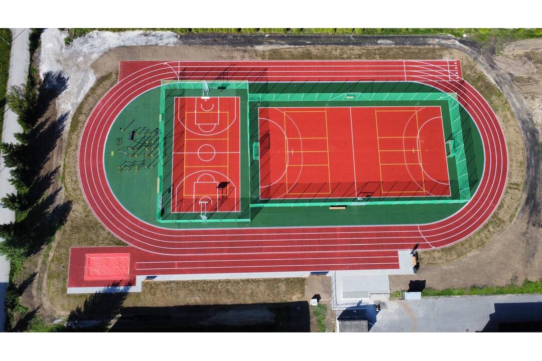 FOTO: Žiarske ihrisko je dokončené, foto 1