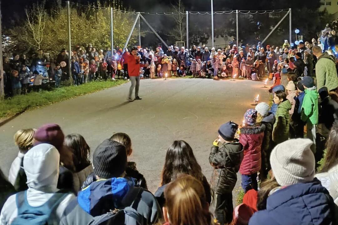 FOTO: Lampiónový sprievod v Banskej Bystrici, foto 13