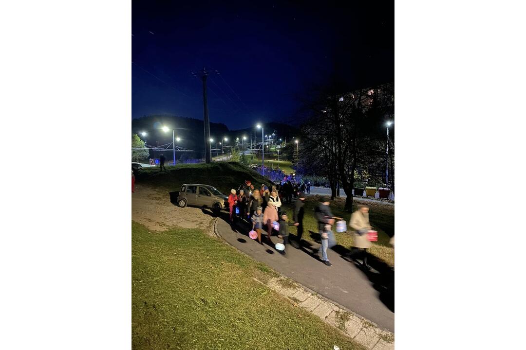FOTO: Lampiónový sprievod v Banskej Bystrici, foto 15