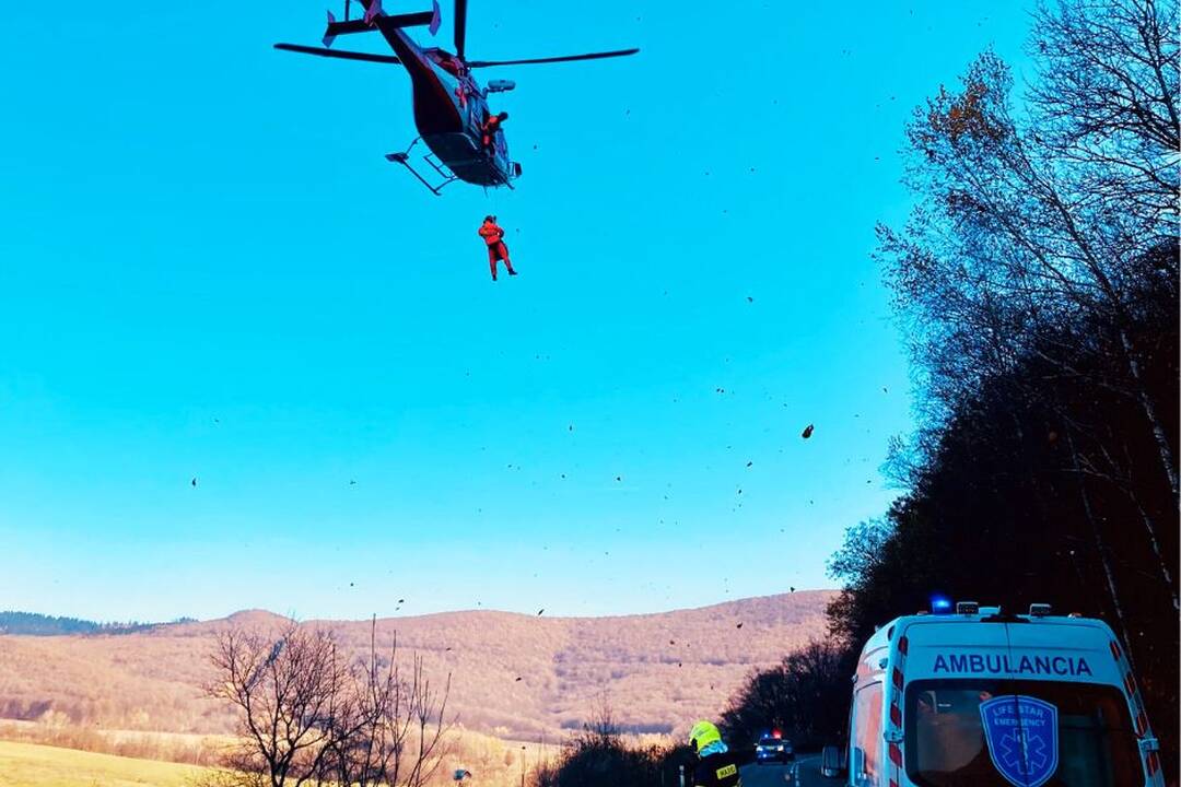 FOTO: Autá sa stali naovládateĺnými , foto 3