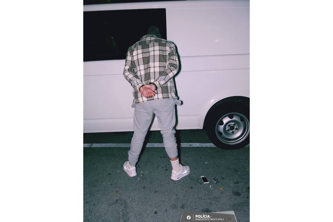 FOTO: Bystričana v podmienke vzala polícia do väzby, foto 3